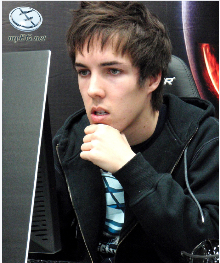 魔兽争霸3兽王Grubby的传说故事