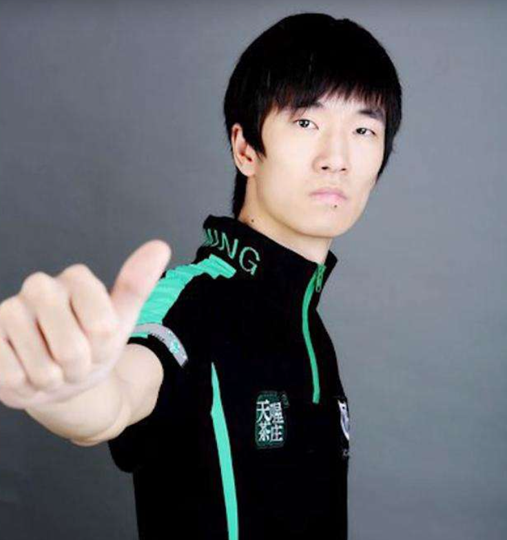 魔兽争霸3 Infi 精彩人生——人族天才的巅峰之路与坚守传奇(图1) 886744b96283e8e5424aa3f8ad80776c.png